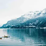 Peaceful Lakeside With Garden And Parking - Mignon *