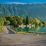 Peaceful Lakeside With Garden And Parking - Mignon