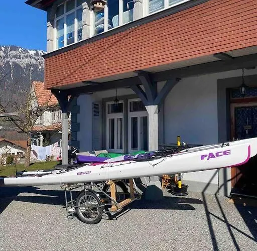 Peaceful Lakeside Chalet With Garden And Parking - Chalet Mignon * Bönigen